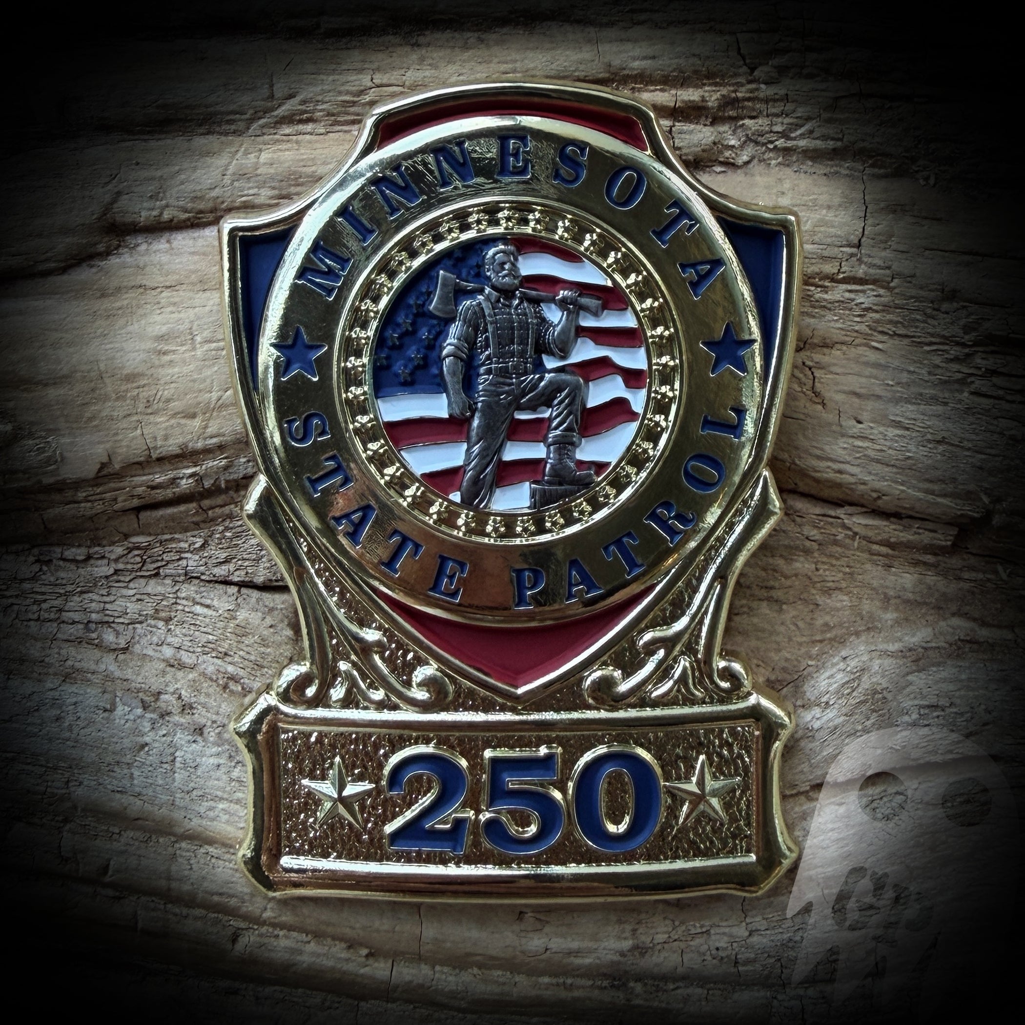 BADGE 250th America - Minnesota State Patrol 250th Anniversary of America Badge