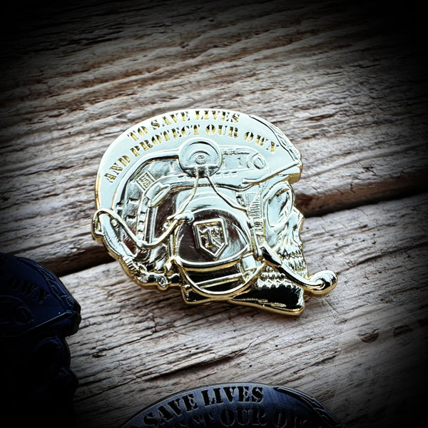 SWAT Skull Operator Insignia Pin