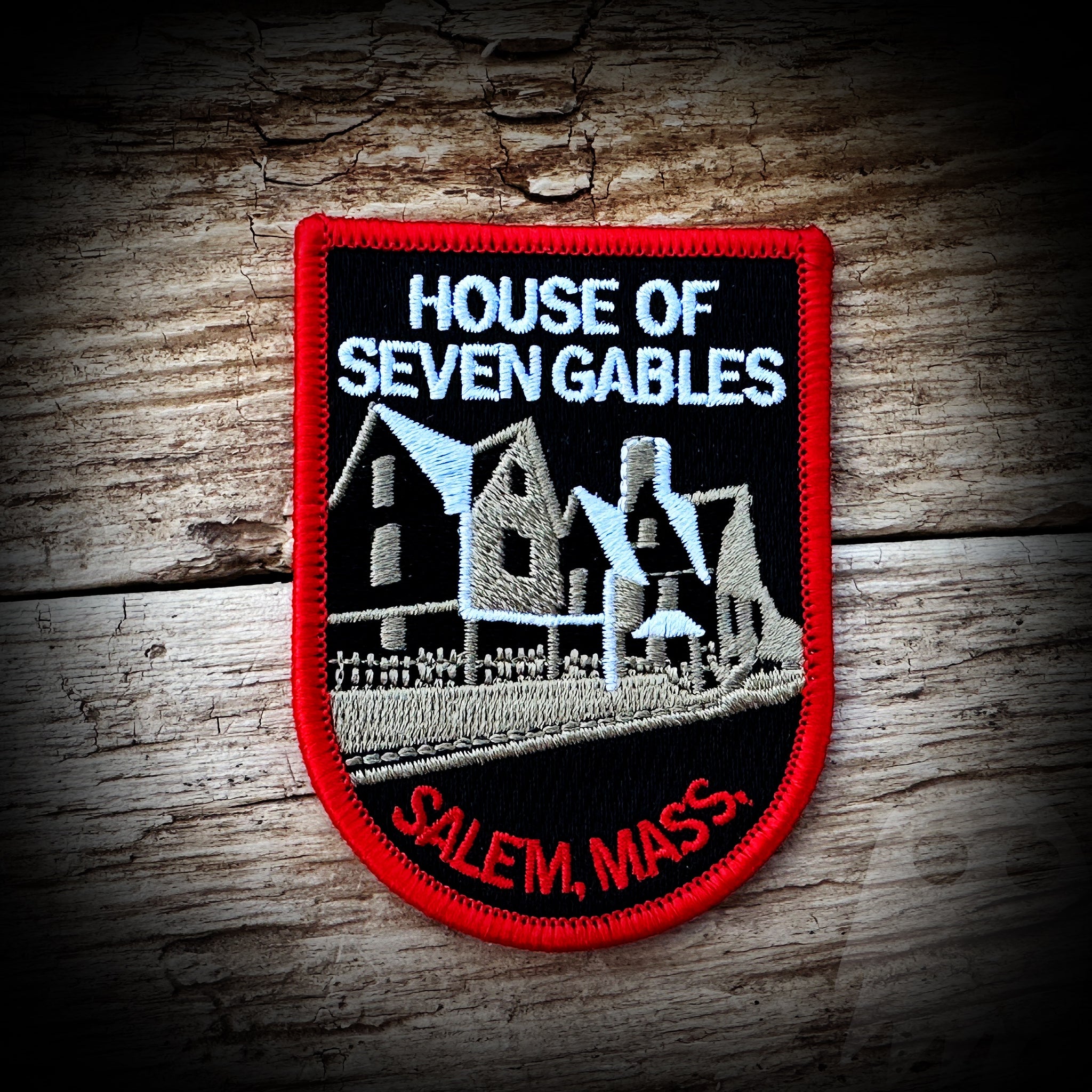 #8 Salem, MA Vintage Patch - House of Seven Gables 90's